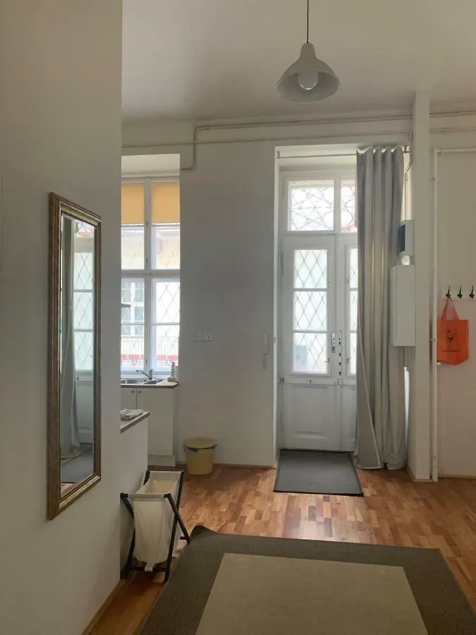 Noble Glory Of Budapest - Danube Coast & Basilica Hotel 0*,